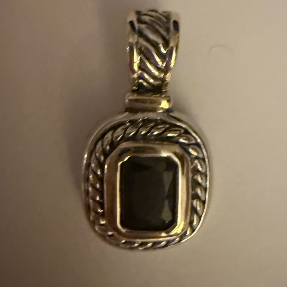 Vintage Renaissance Revival Black Onyx Two Toned Pendant Magnetic Closure